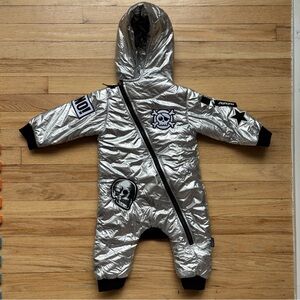 nununu baby girl snowsuit/bunting 6-12mo